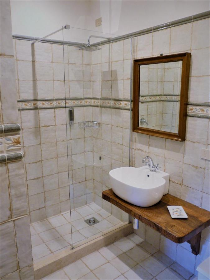 Bed and Breakfast Casale Le Orme Тоди Экстерьер фото