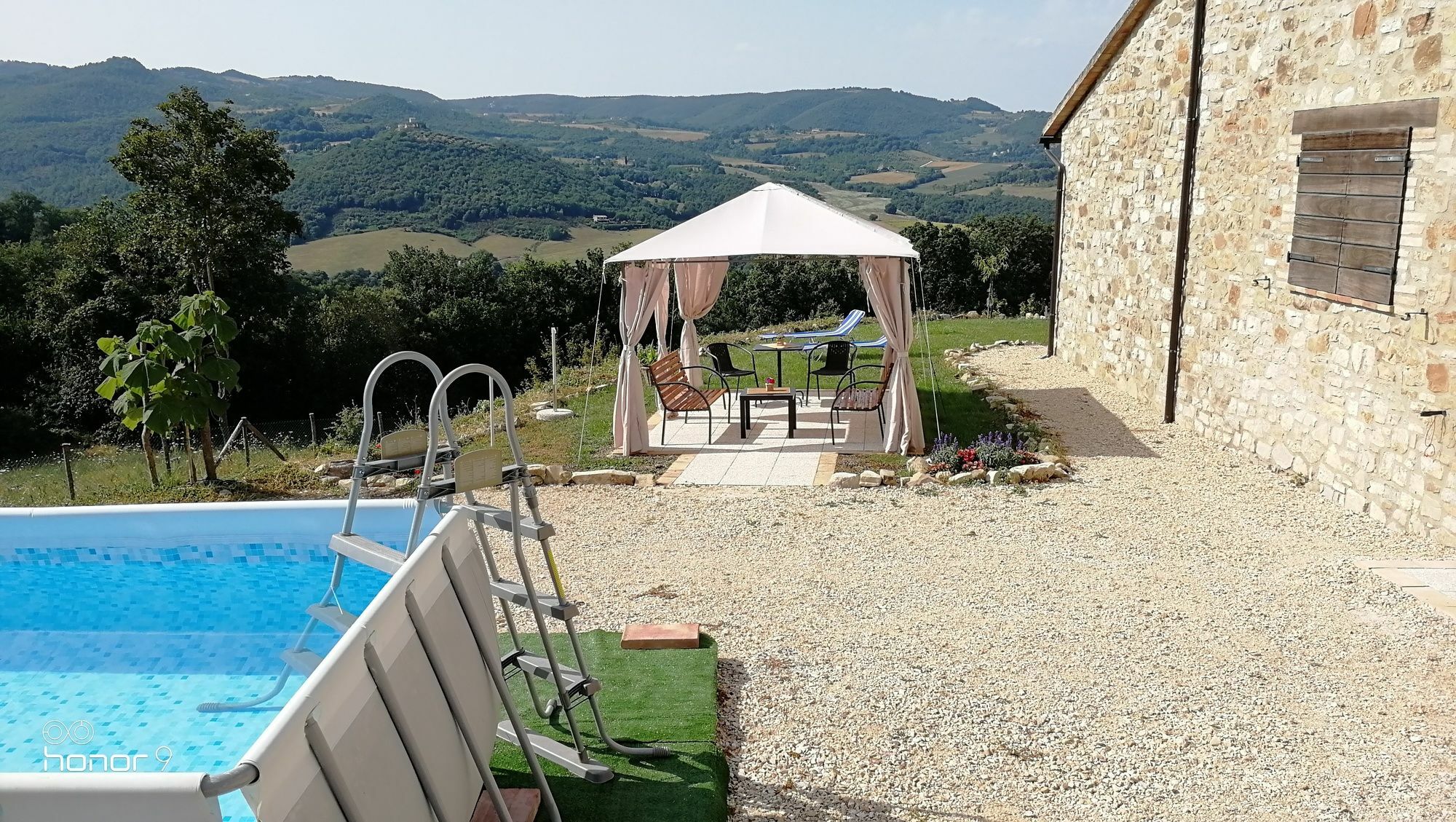 Bed and Breakfast Casale Le Orme Тоди Экстерьер фото